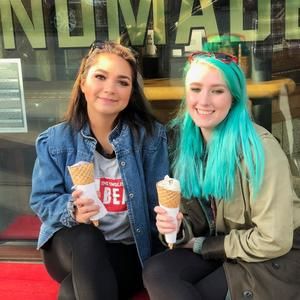 Meet your Posher, Christy